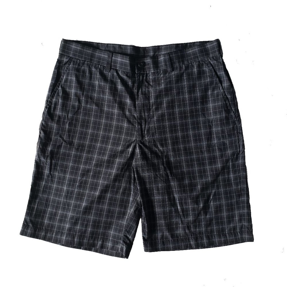 Men's Ben Hogan Gray Plaid Shorts 34